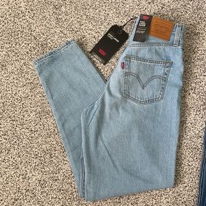 Levi’s High Loose Taper Jeans
